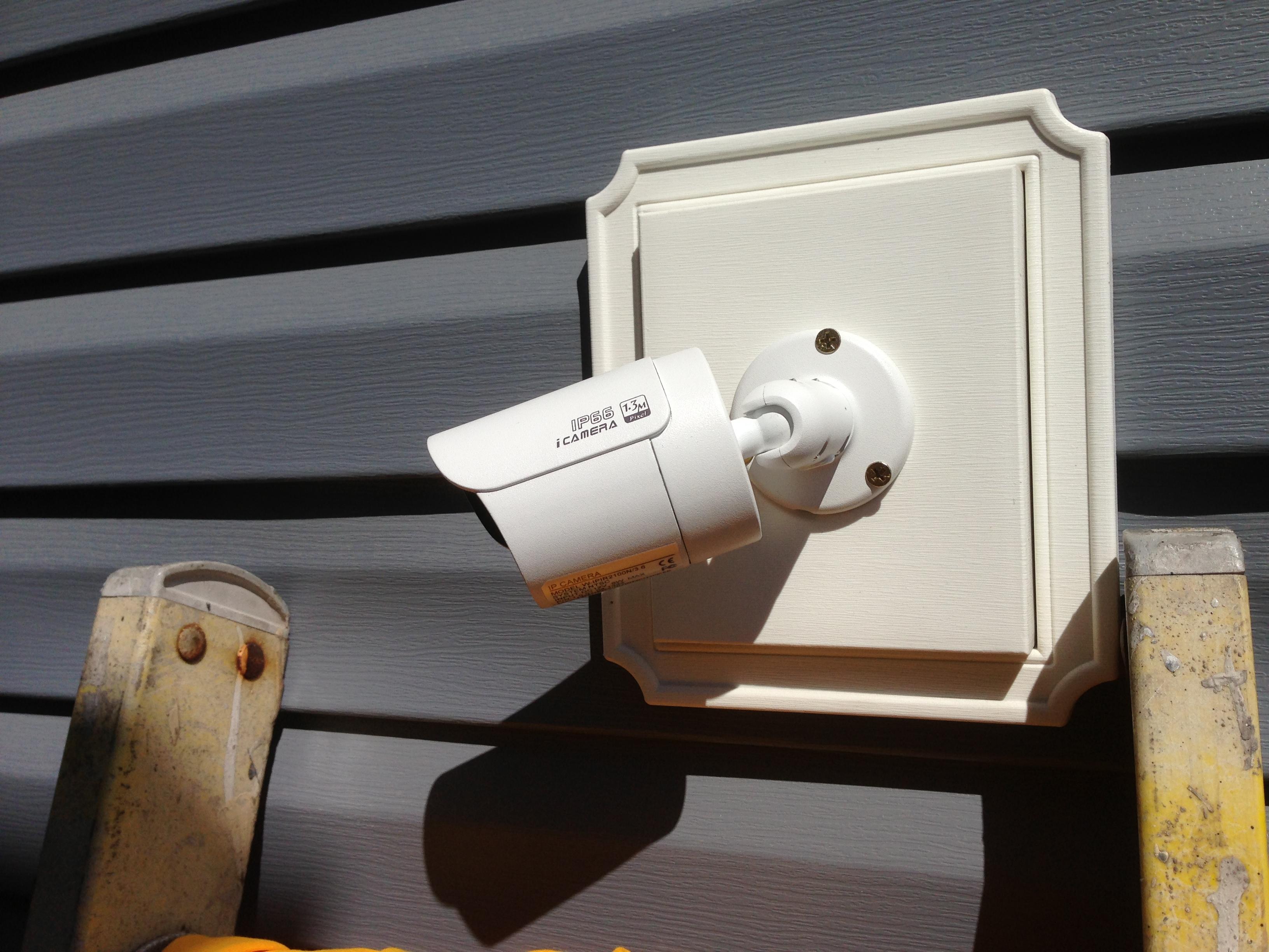 mounting security camera to vinyl siding